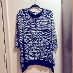 Dana Buchman zebra sheer print 3/4 sleeve blouse